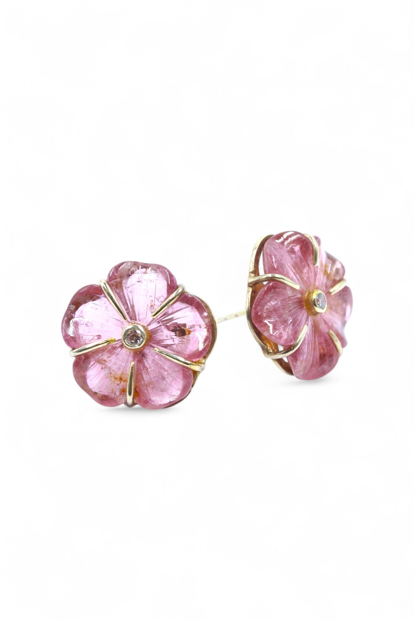 Carved flower earring in Pink Tourmaline