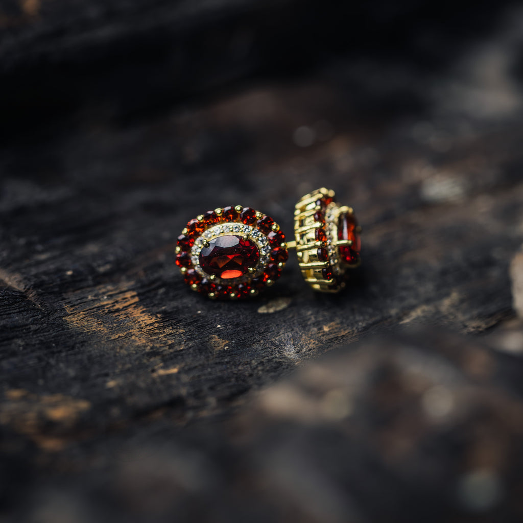 Victorian Studs | Garnet