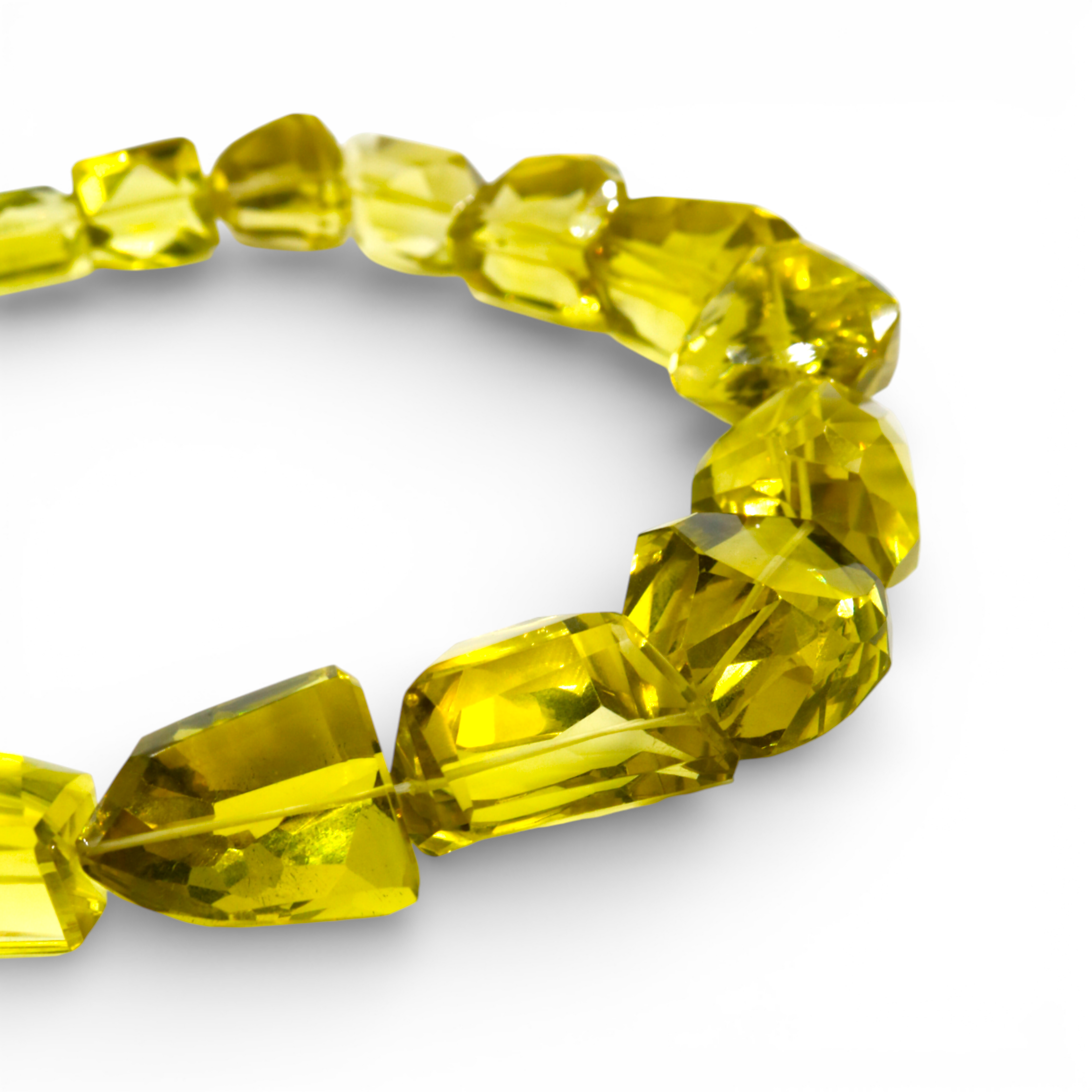 Green gold tumble neckpiece