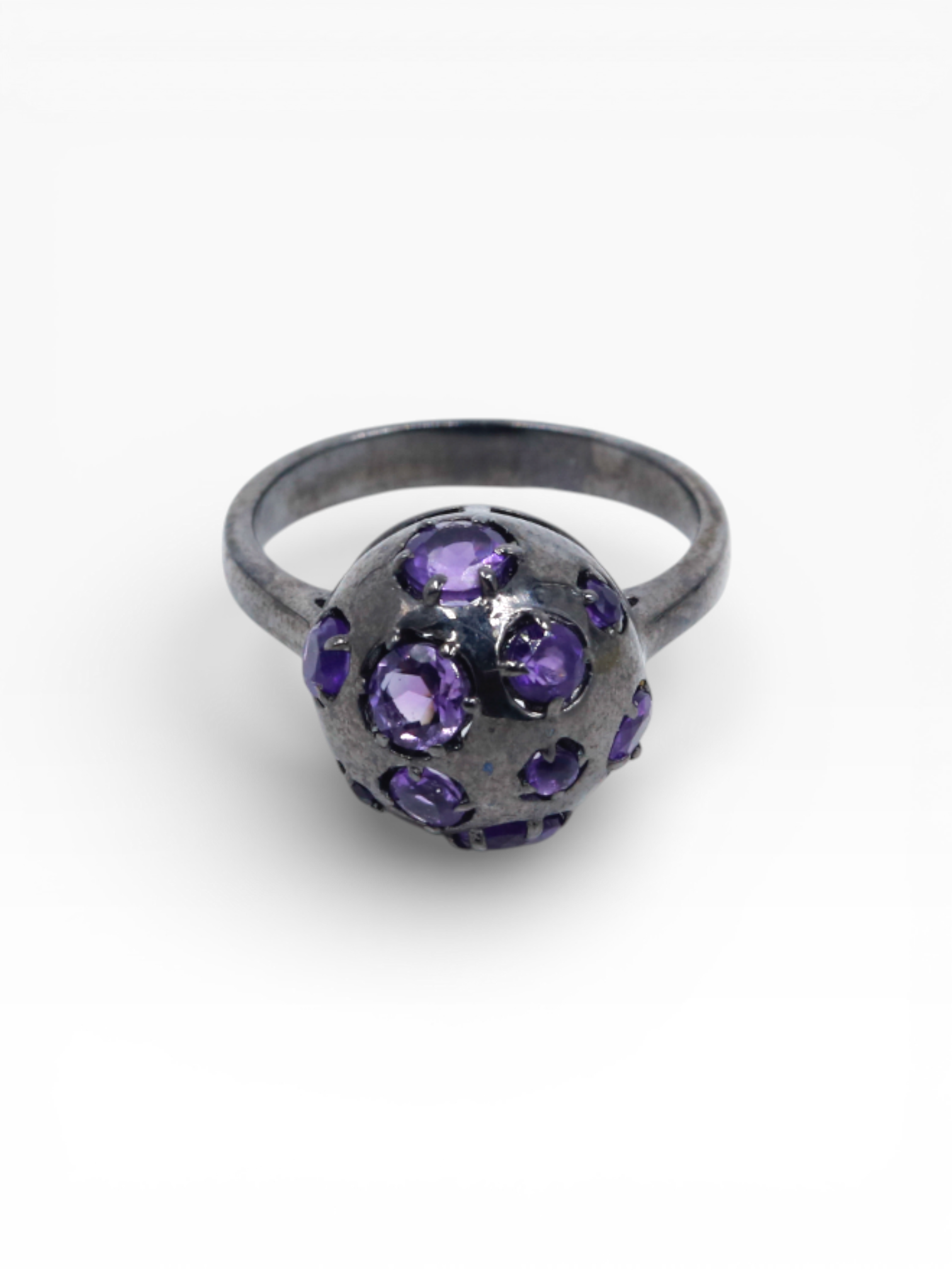 Black Beauty Ring | Amethyst