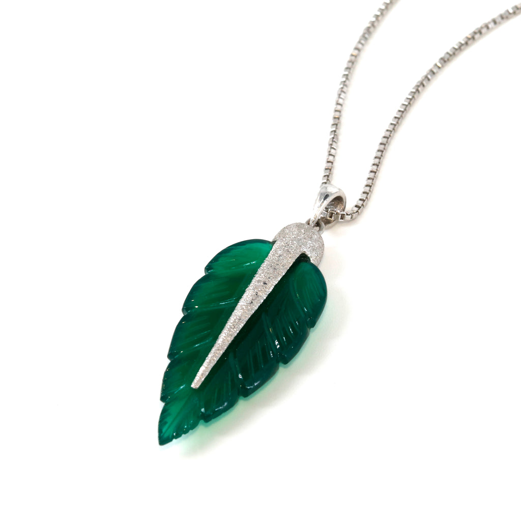 Still Divided Pendant| Onyx