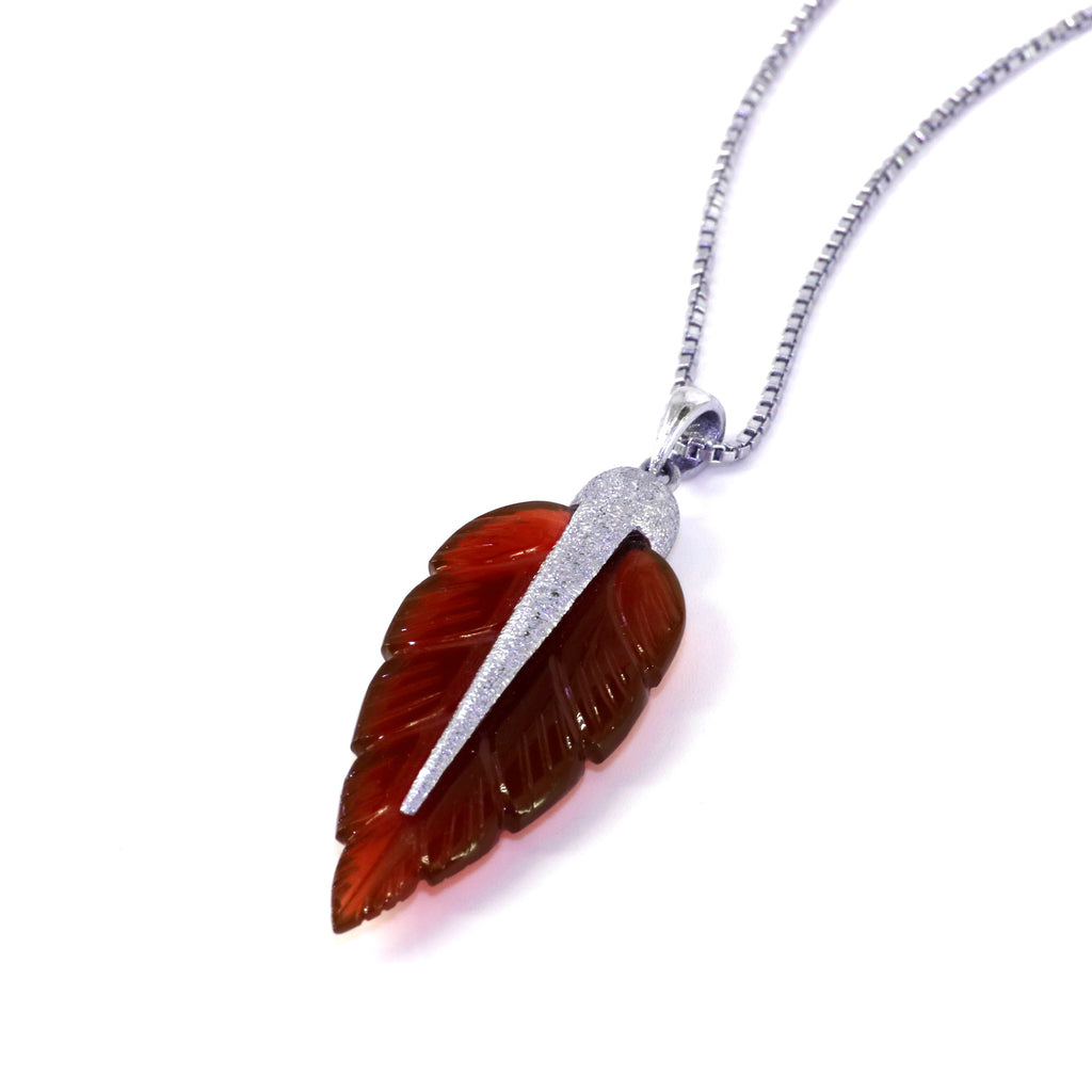 Still Divided Pendant| Onyx